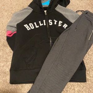 Hollister set